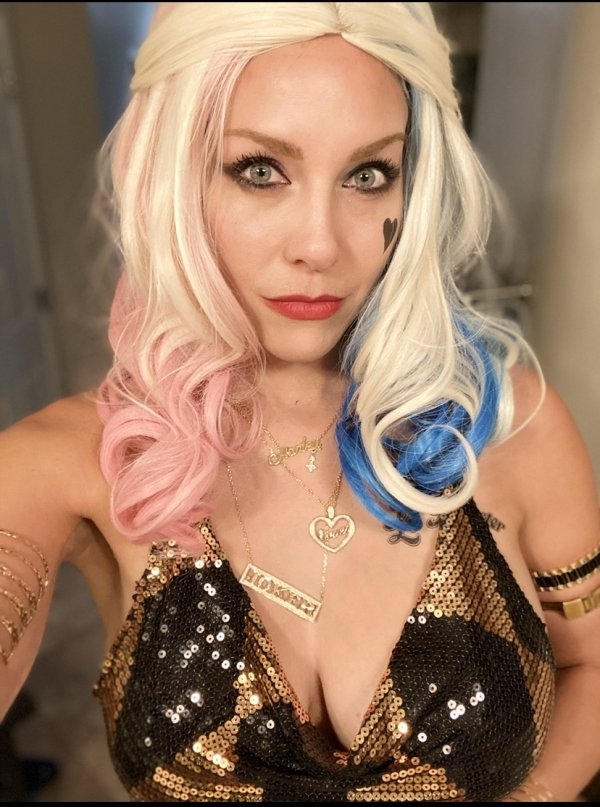 sexyhalloweencostumes_050