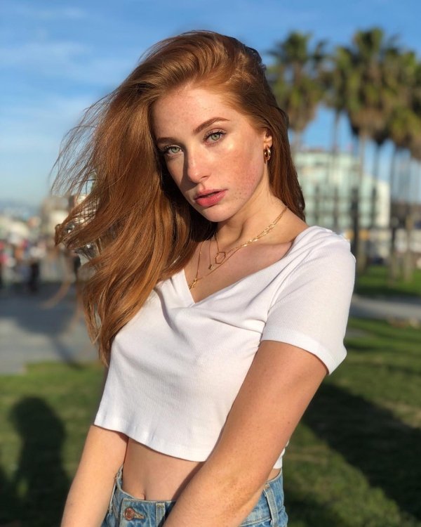 braless17_010