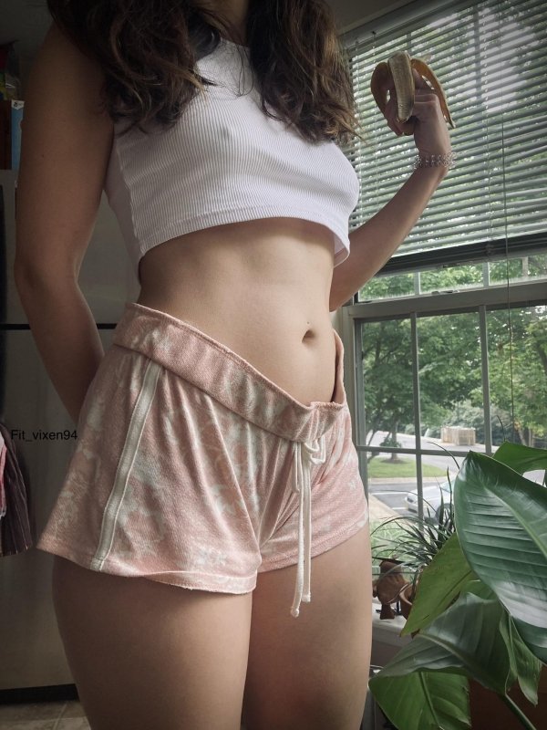 braless17_032