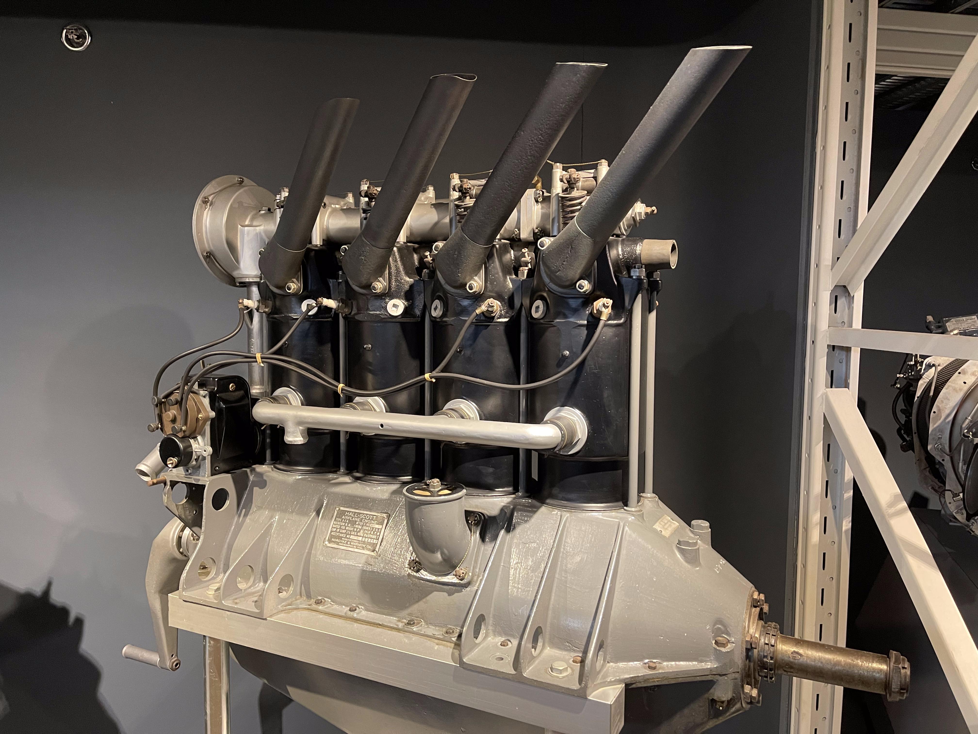 canadianaviationandspacemuseum_085