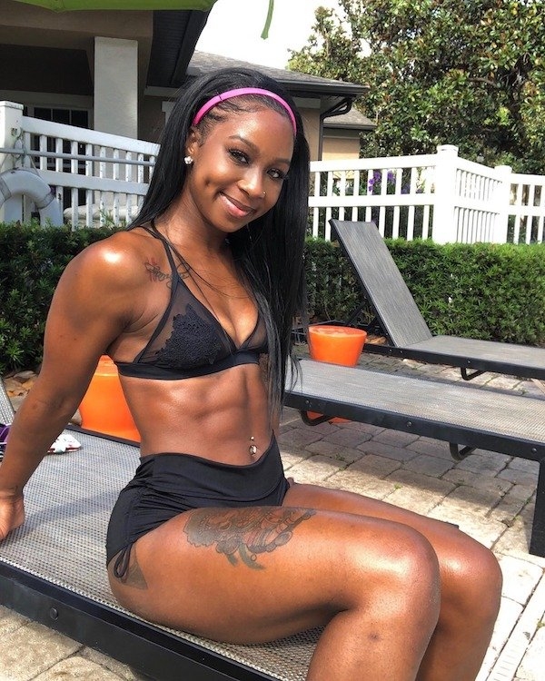fitnessgirls16_054