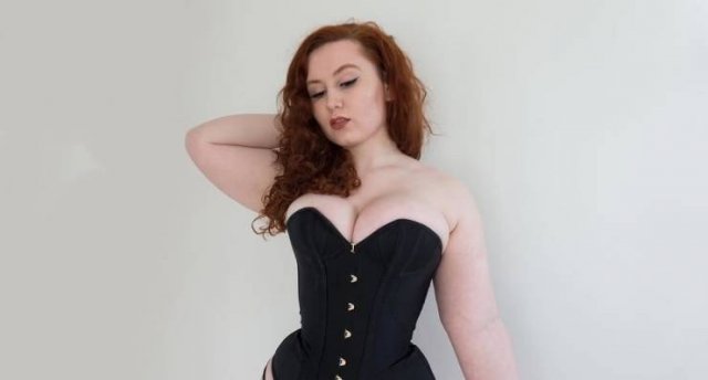 girlsincorsets3_005