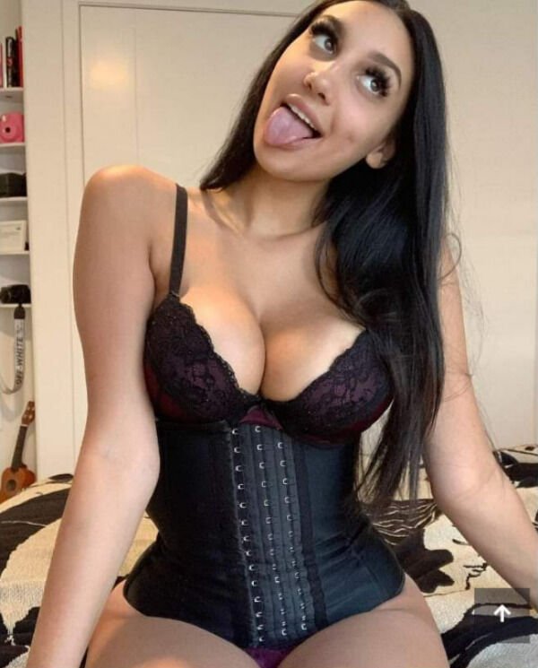 girlslingerie13_060