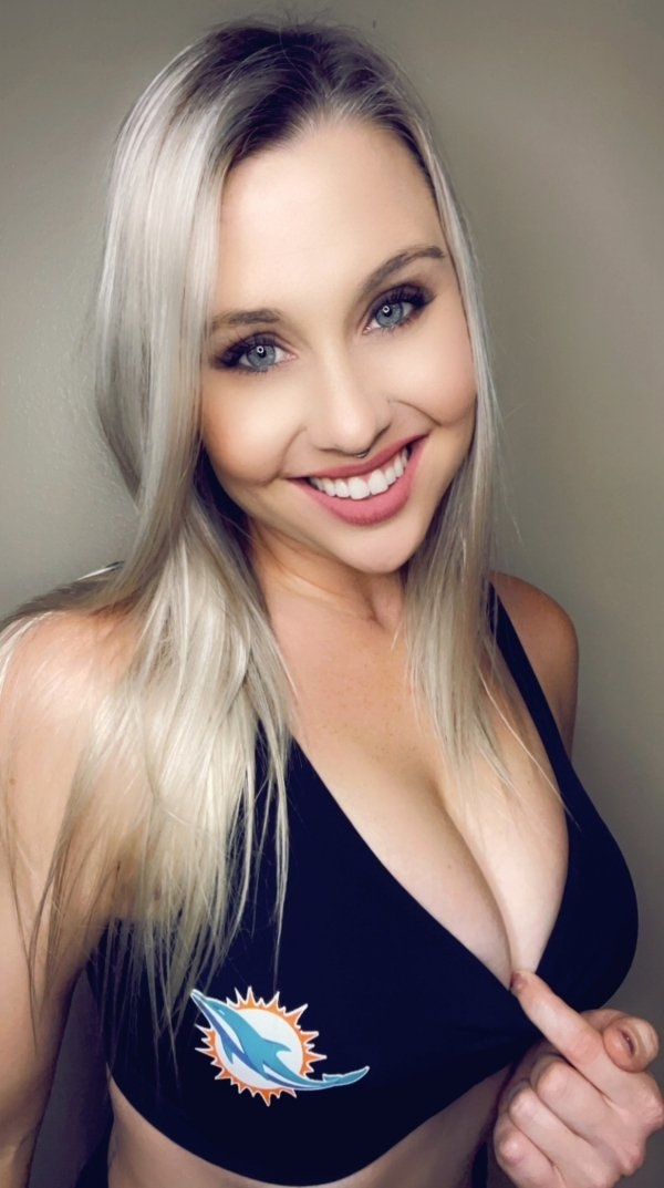 tugginggirls2_062