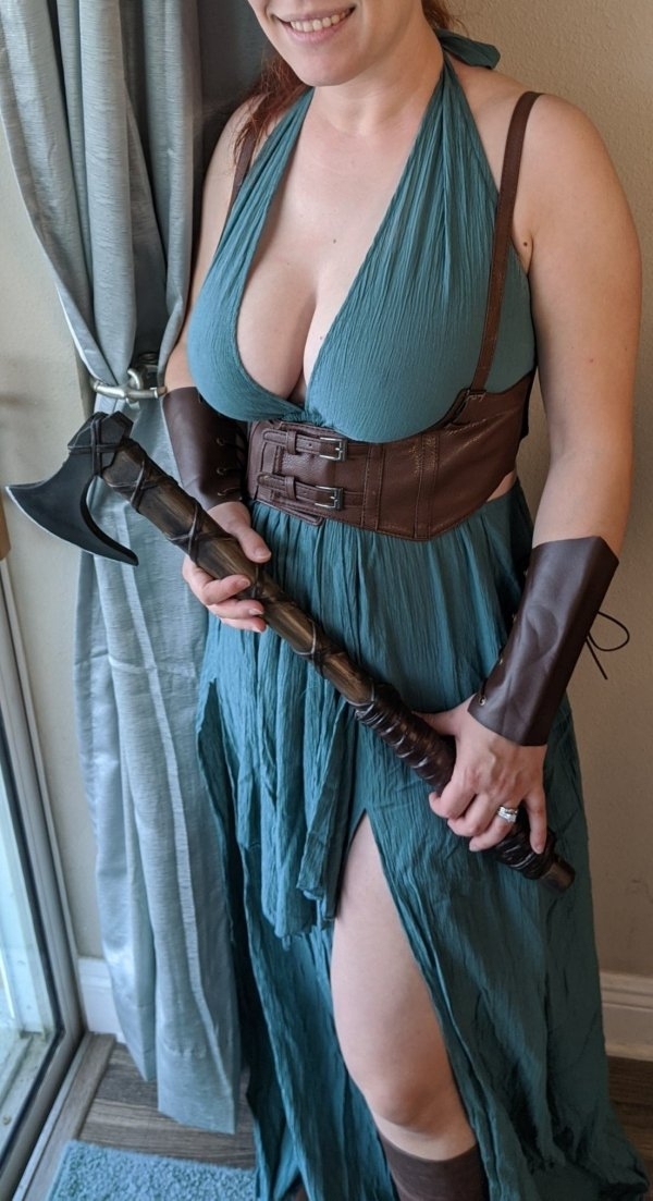 braless21_055