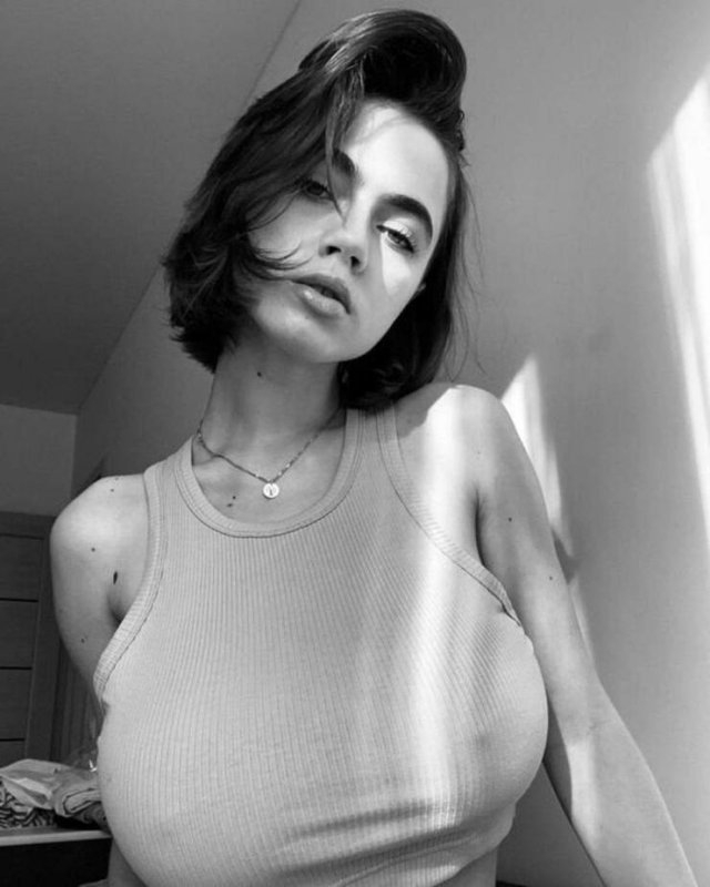 busty41_054
