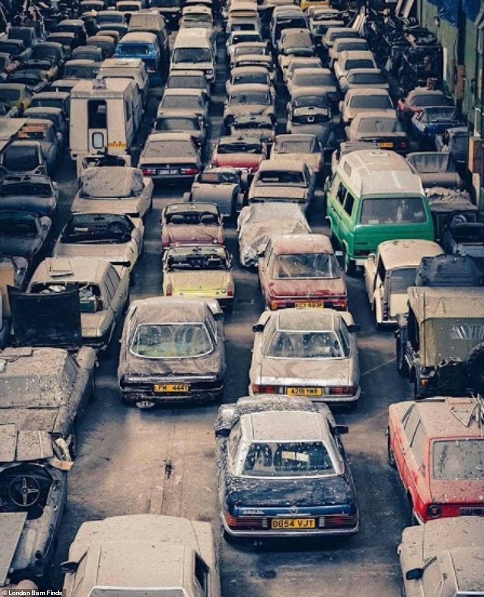 classiccarauction174_018