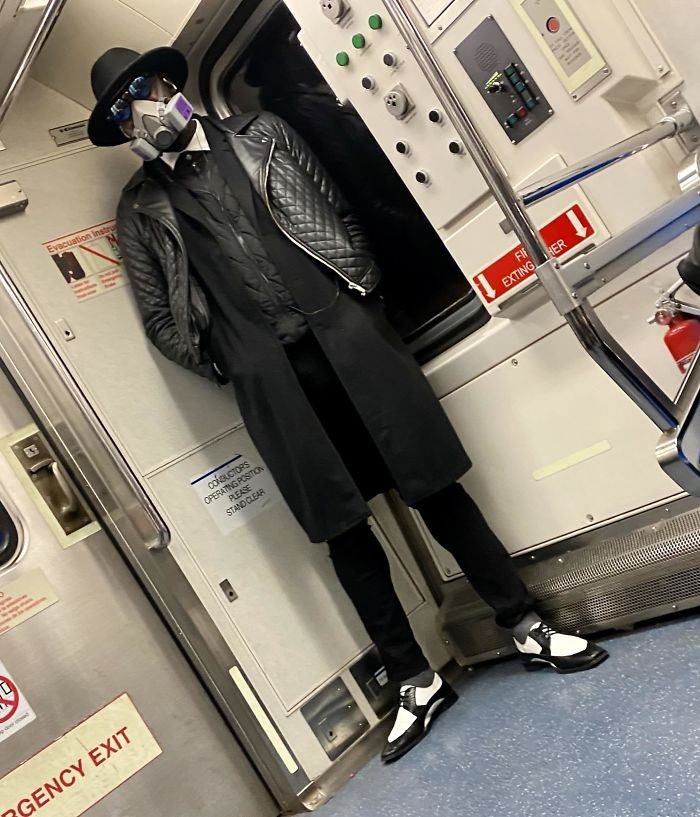 quarantineattire_017