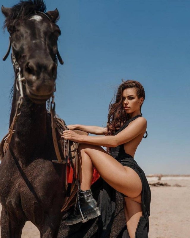 randompicsforadults3_009