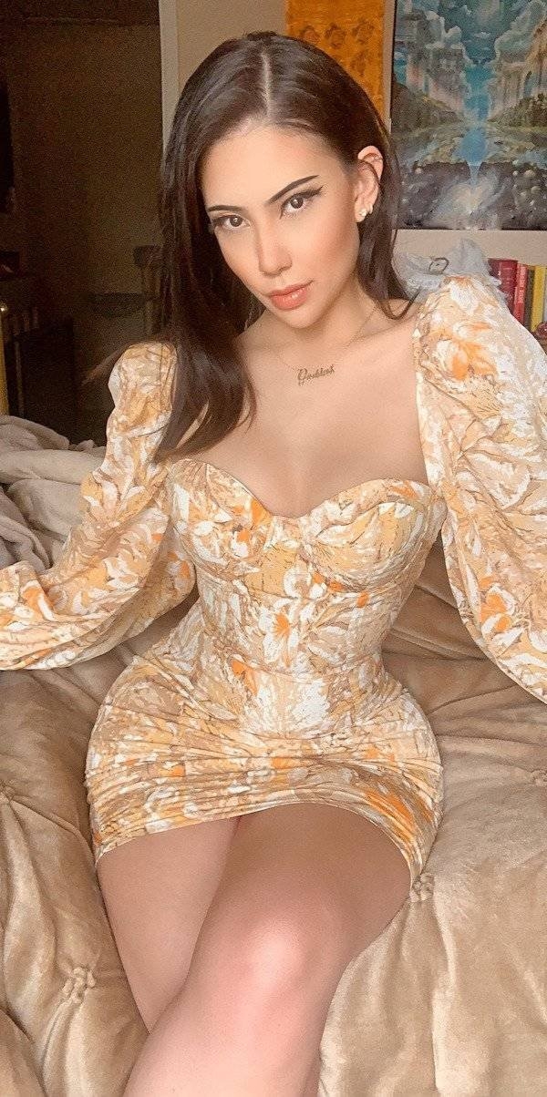 tightdresses5_053