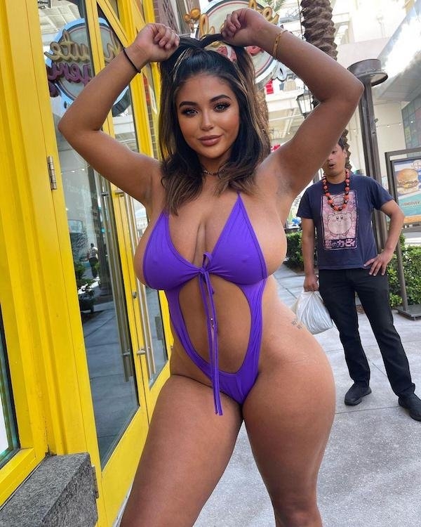 busty42_002