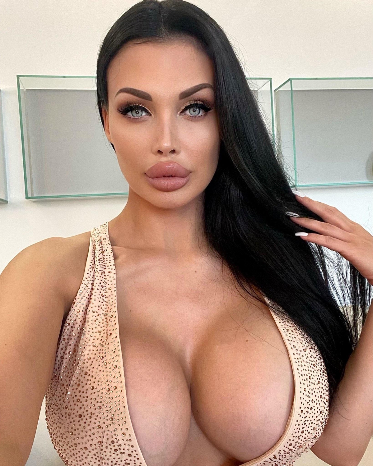 busty45_054