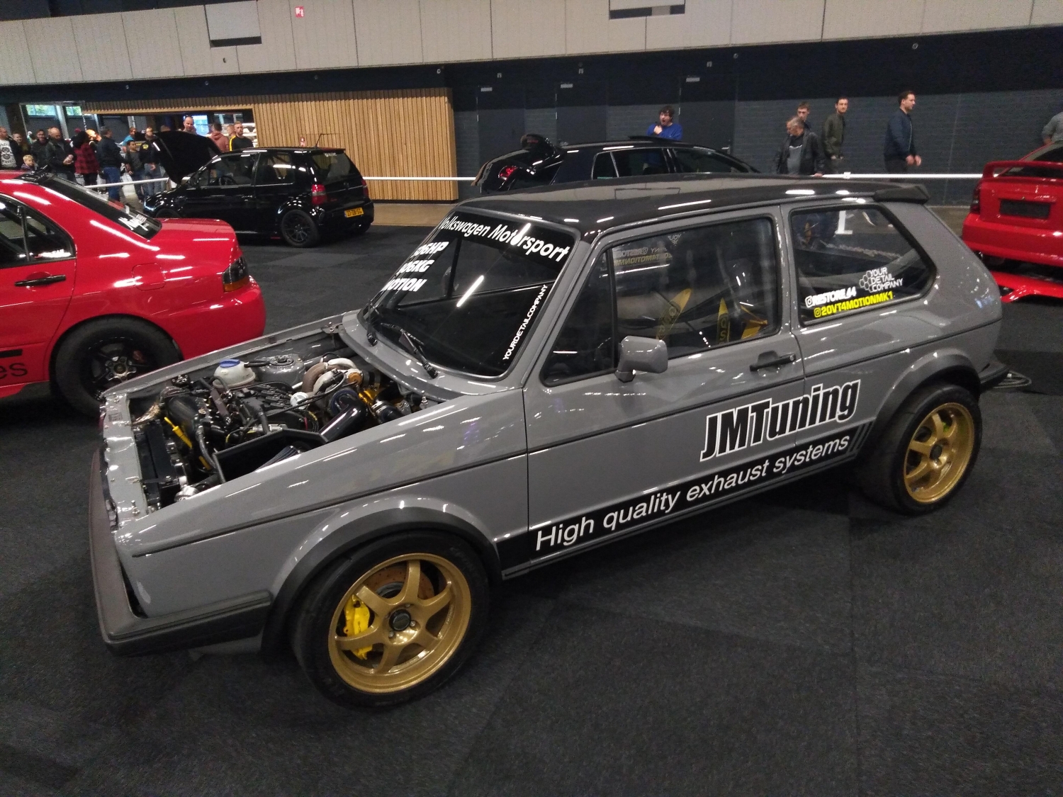 classiccars100autolive_005