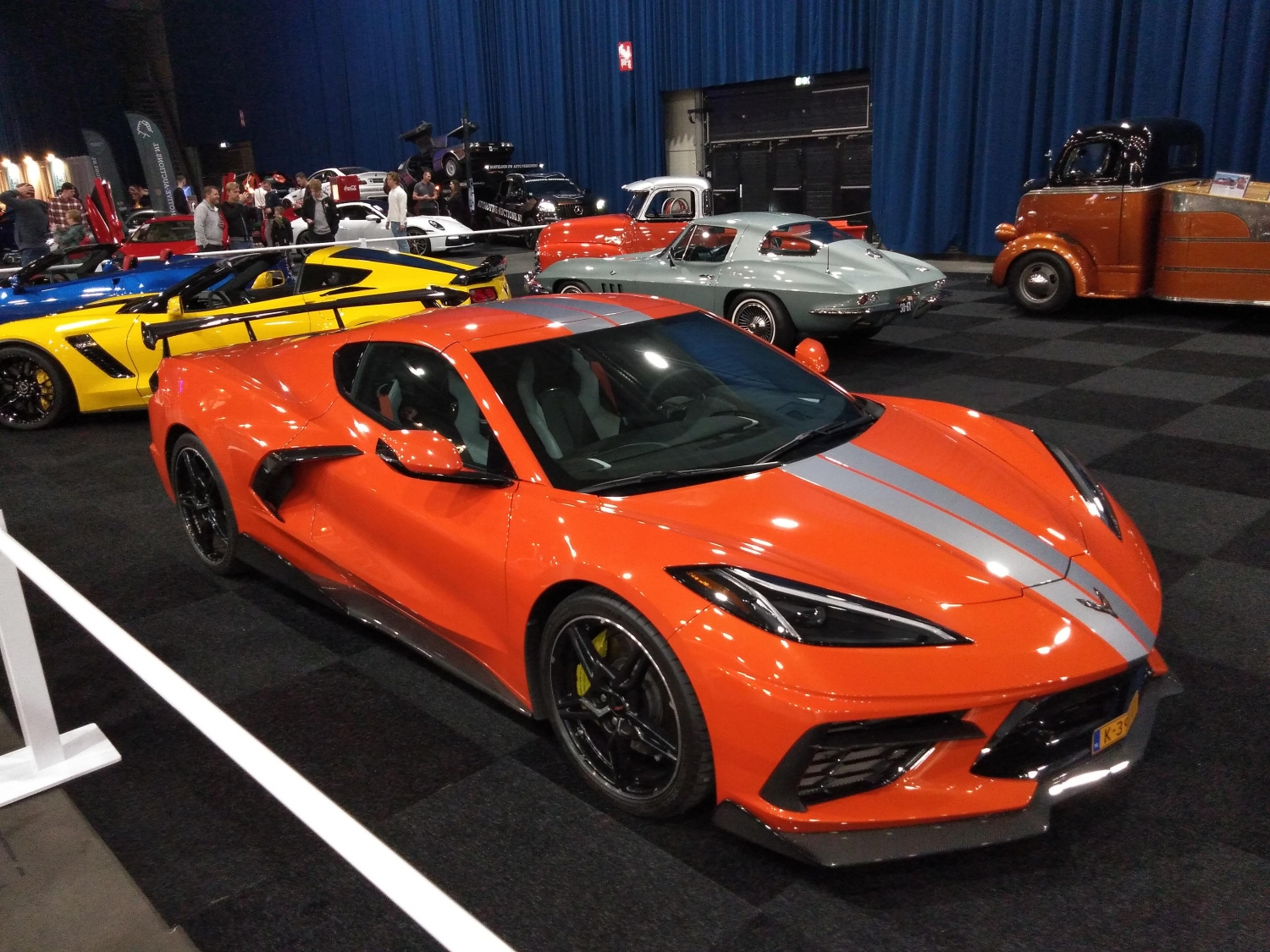 classiccars100autolive_014