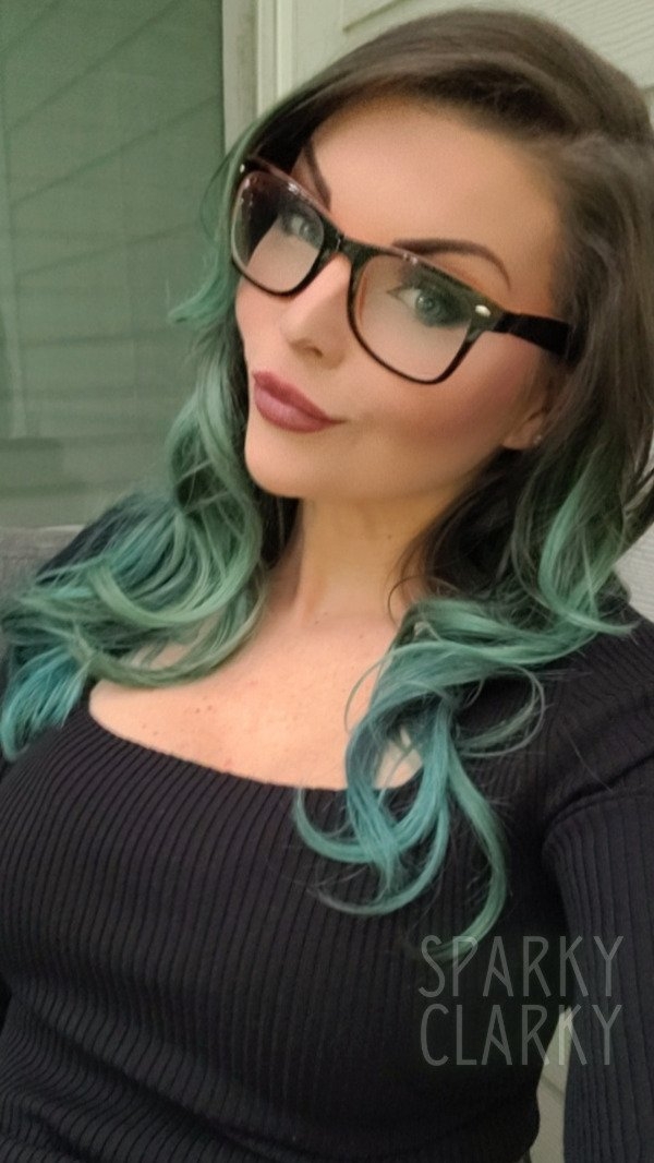 girlswithglasses6_018