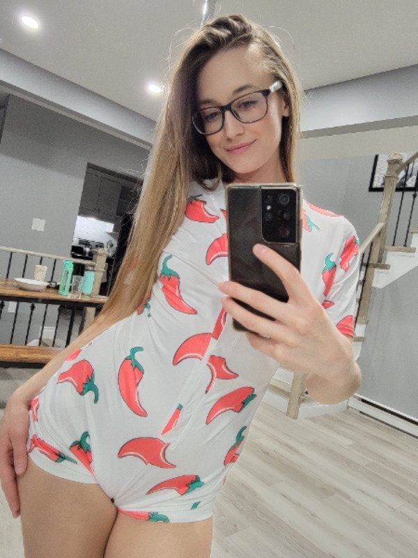 girlswithglasses6_058