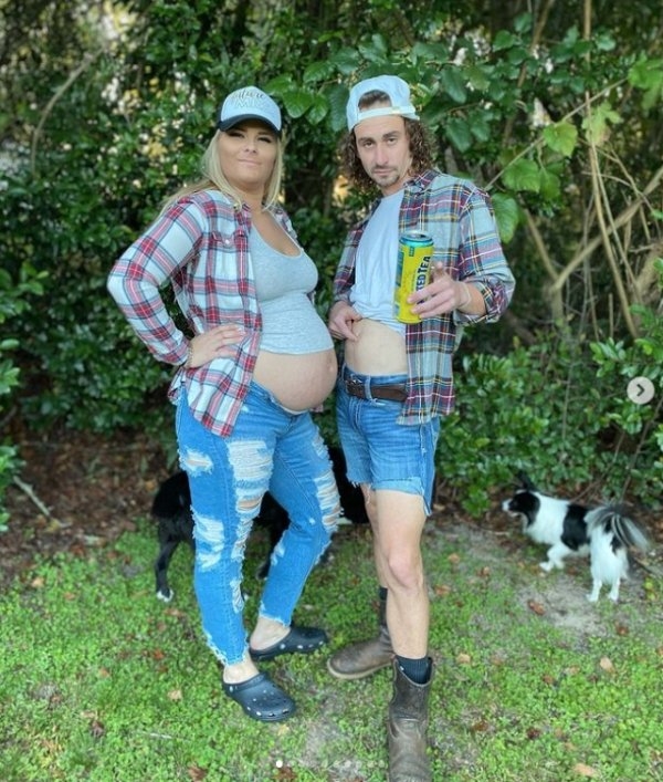 pregnanthalloweencostumes_005