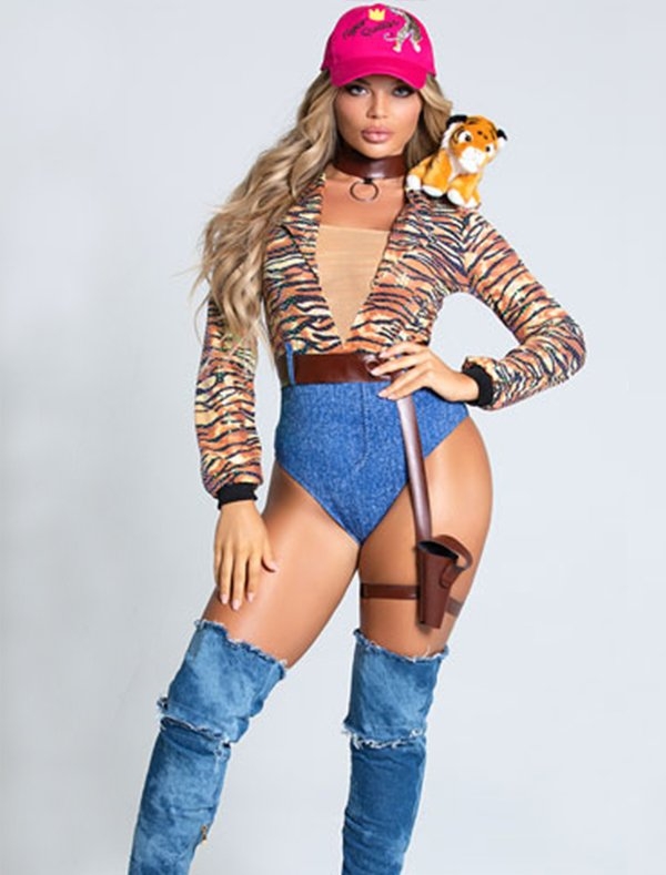 sexyhalloweencostumes2_015