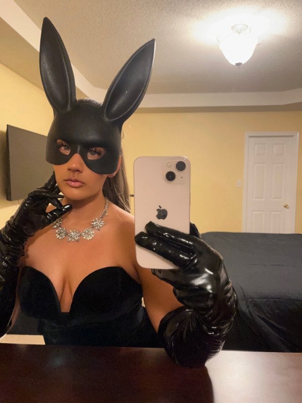 sexyhalloweencostumes3_042