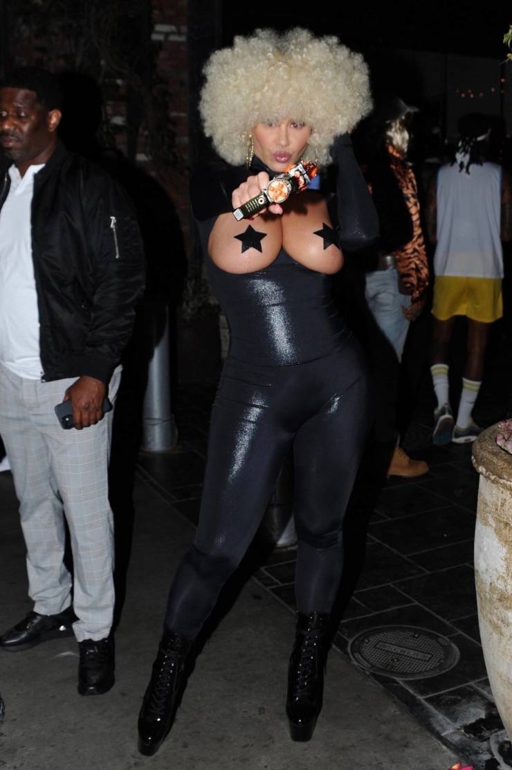 amberrosesexyoutfit_007