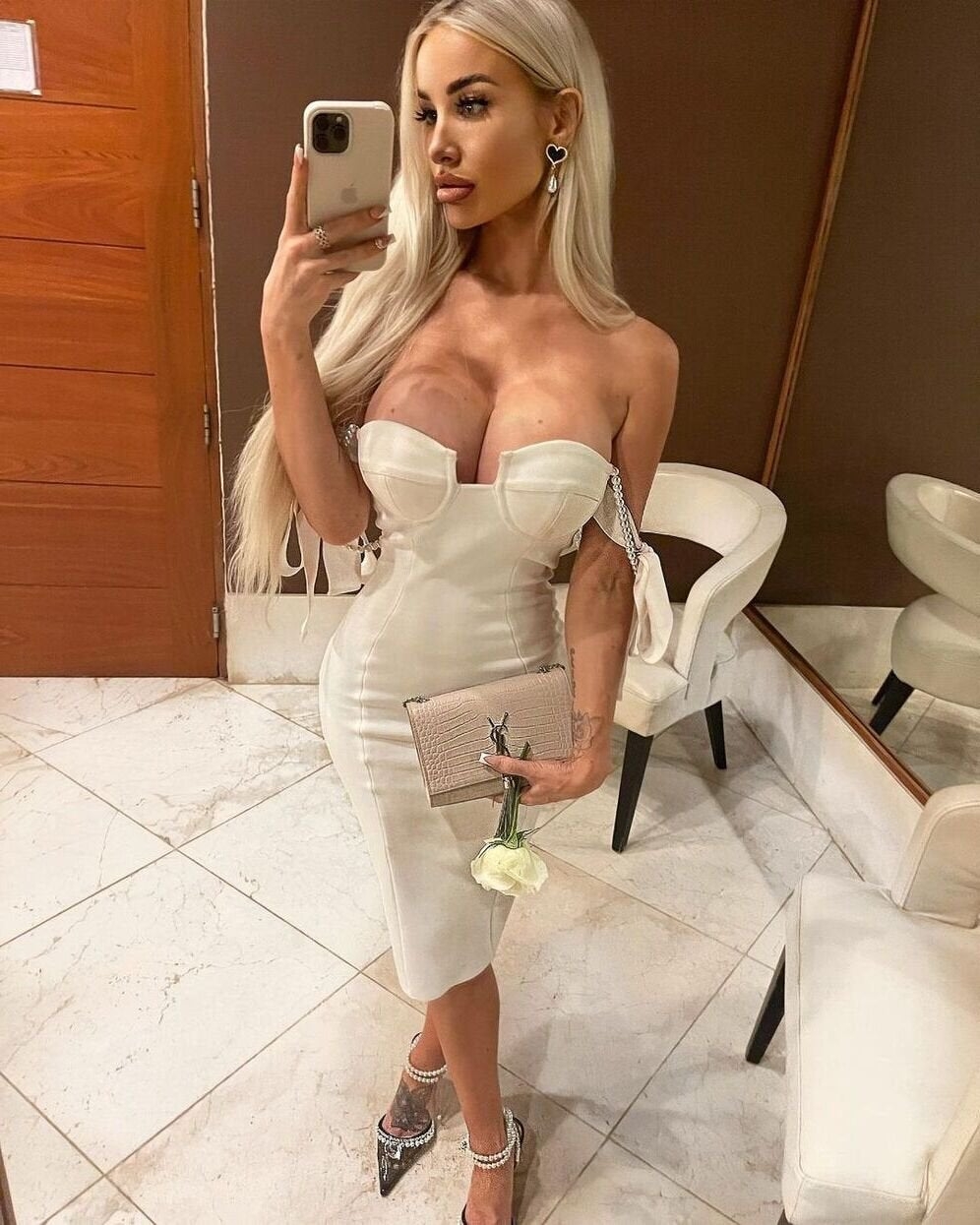 busty58_018