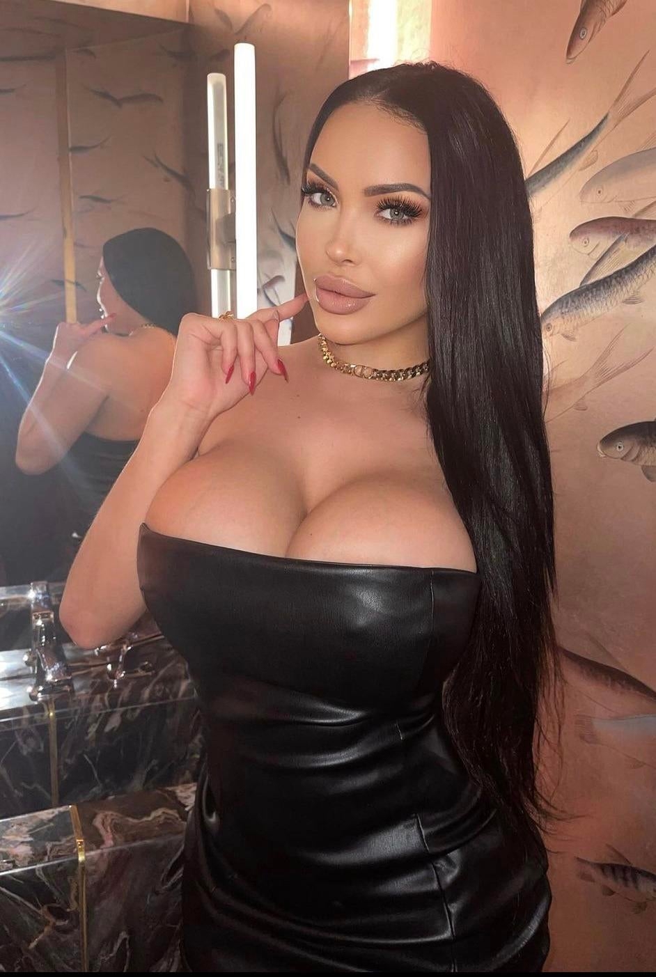 busty58_057