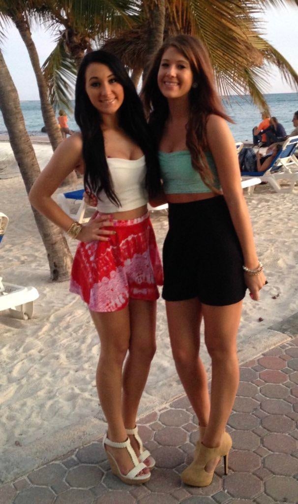 moregirlsbetter3_036