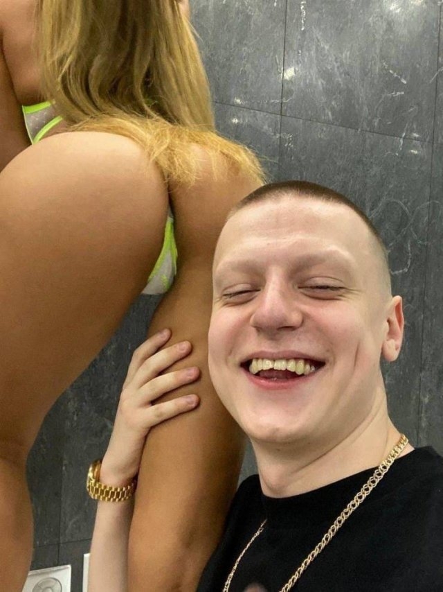 randompicsforadults4_010