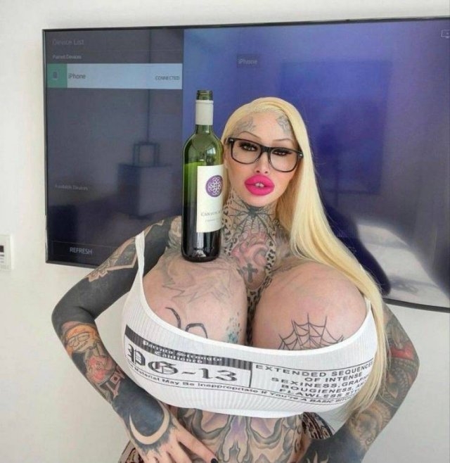 randompicsforadults4_026