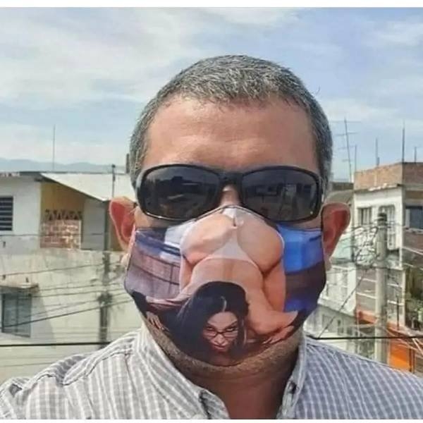 randompicsforadults4_027