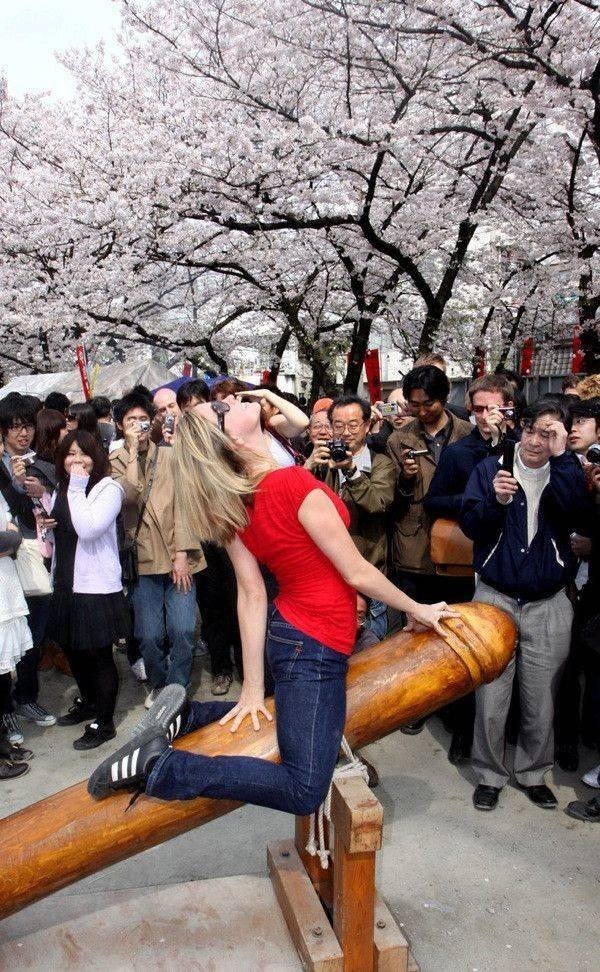 randompicsforadults4_034