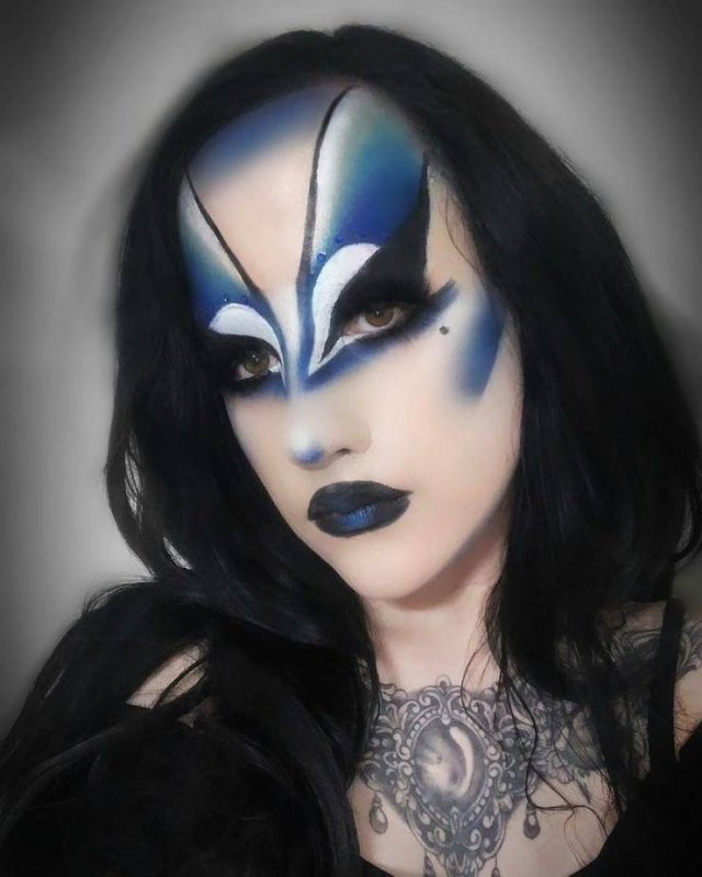 caseysugruegothgirl_002