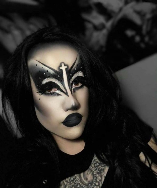 caseysugruegothgirl_004