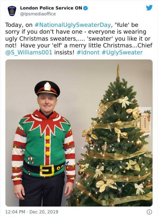 christmassweaters2_009