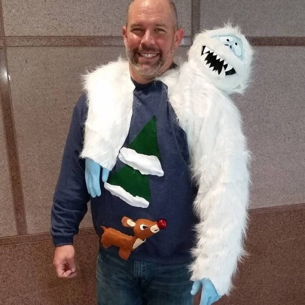 christmassweaters2_016