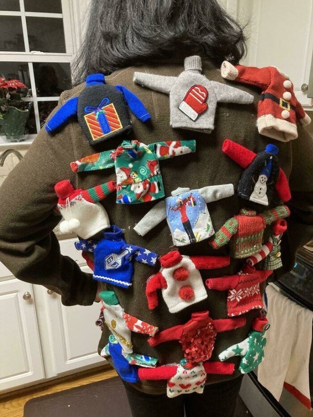christmassweaters2_032