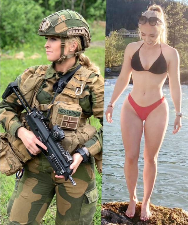 girlsinoutuniform6_043