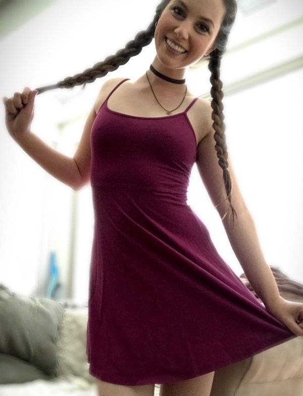 girlswithchokers_024