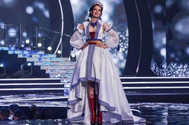 missuniversecostumes_057