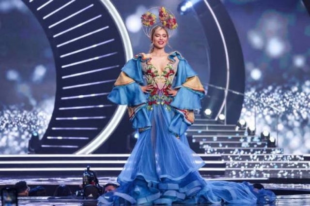 missuniversecostumes_059