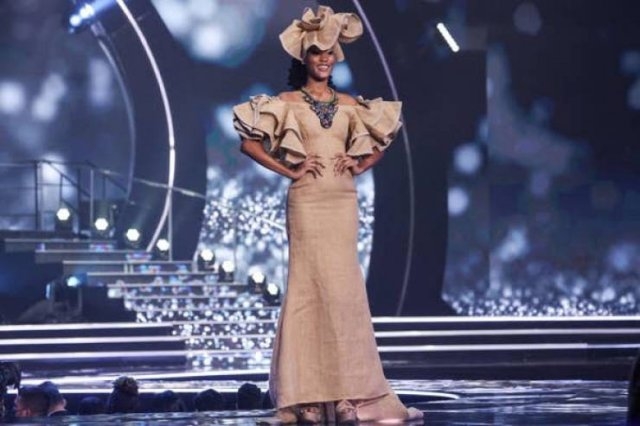 missuniversecostumes_065