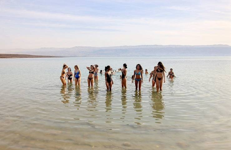 missuniverseindeadsea_013