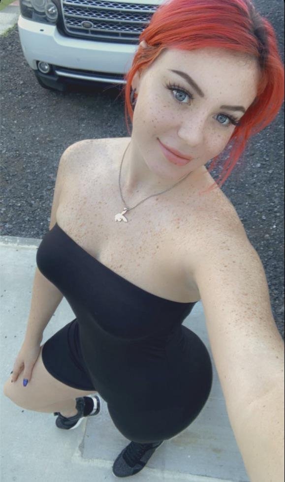 tightdresses9_060