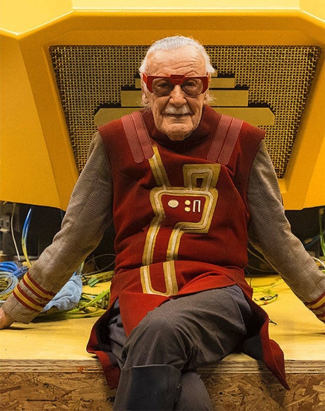 behindscenesmarvel_004