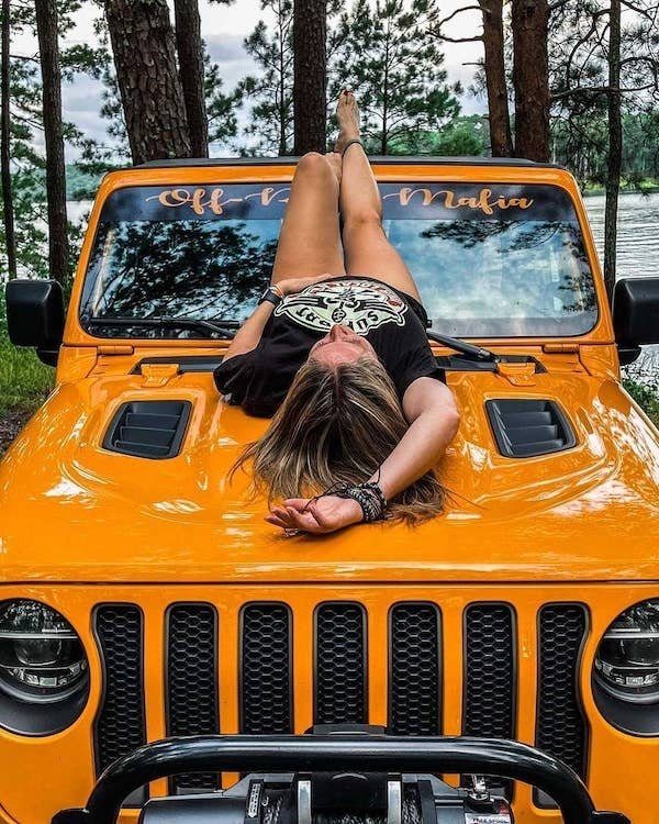 girlsandcars_002