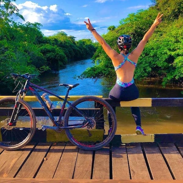 girlsonbicycles2_044