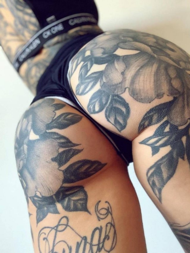 tattoogirls10_029