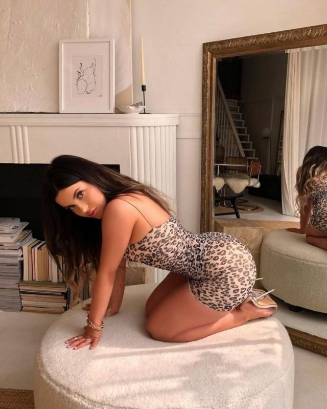 tightdresses3_022