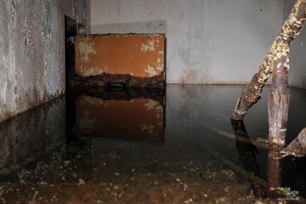 abandonedplaces5_014