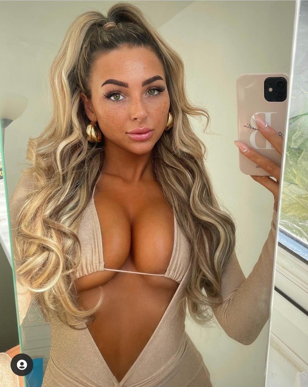 busty68_065